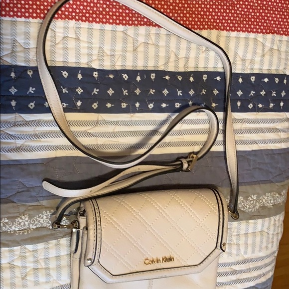 Calvin Klein crossbody - Picture 6 of 6